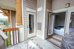 2 makuuhuonetta, silitysrauta/-lauta, internet, vuodevaatteet