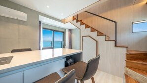 ห้องเบสิก, 1 ห้องนอน (Room 303) | 1 ห้องนอน, Wi-Fi ฟรี