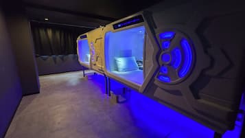 Standard enkelrum - icke-rökare - delat badrum (Capsule Room) | Duntäcken, gratis wi-fi och sängkläder