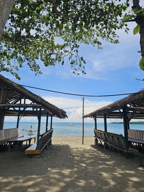View from property - Tambayan Rooms & Cottages by SMS Hospitality (Loay)