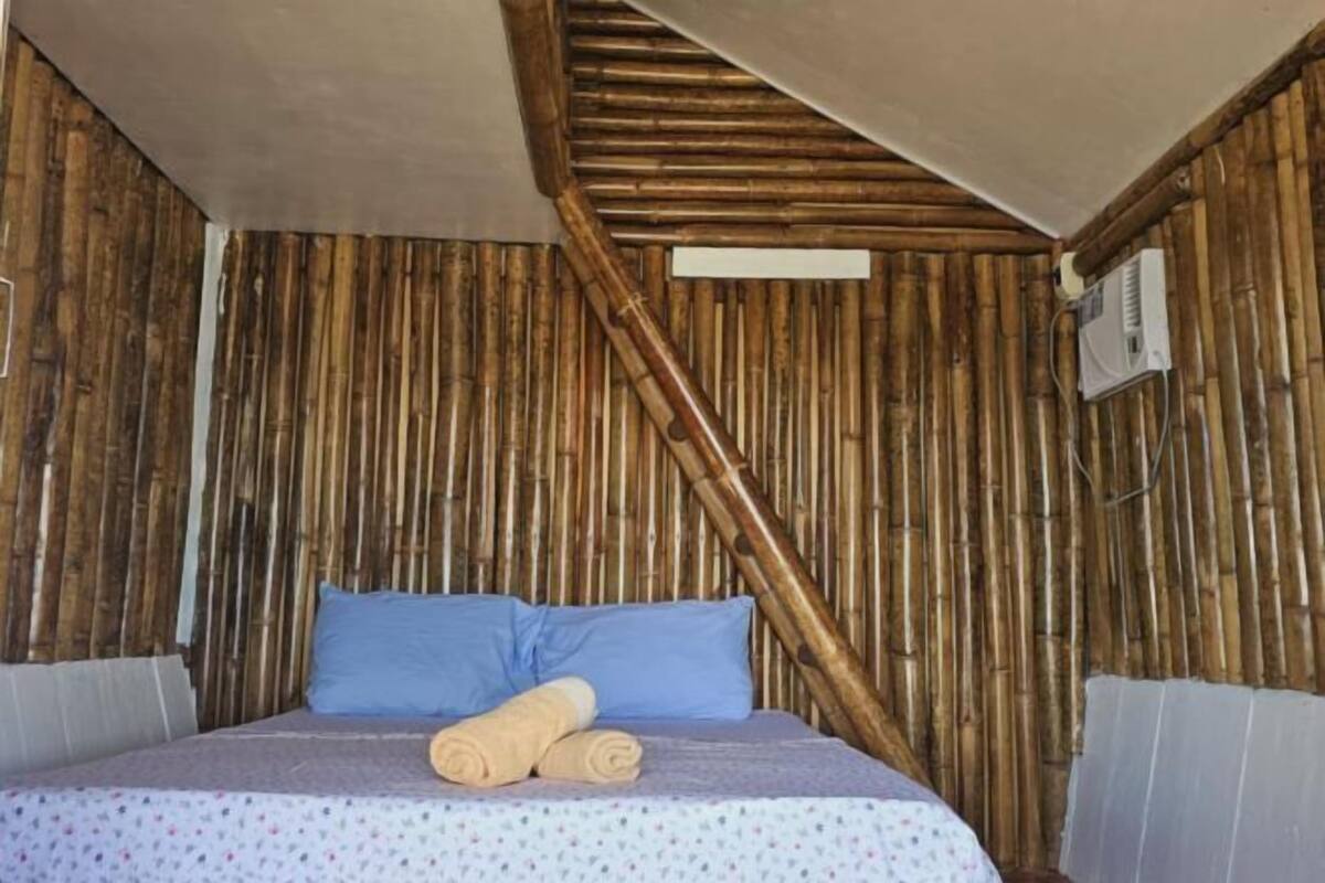 Wi-Fi de cortesia, roupa de cama