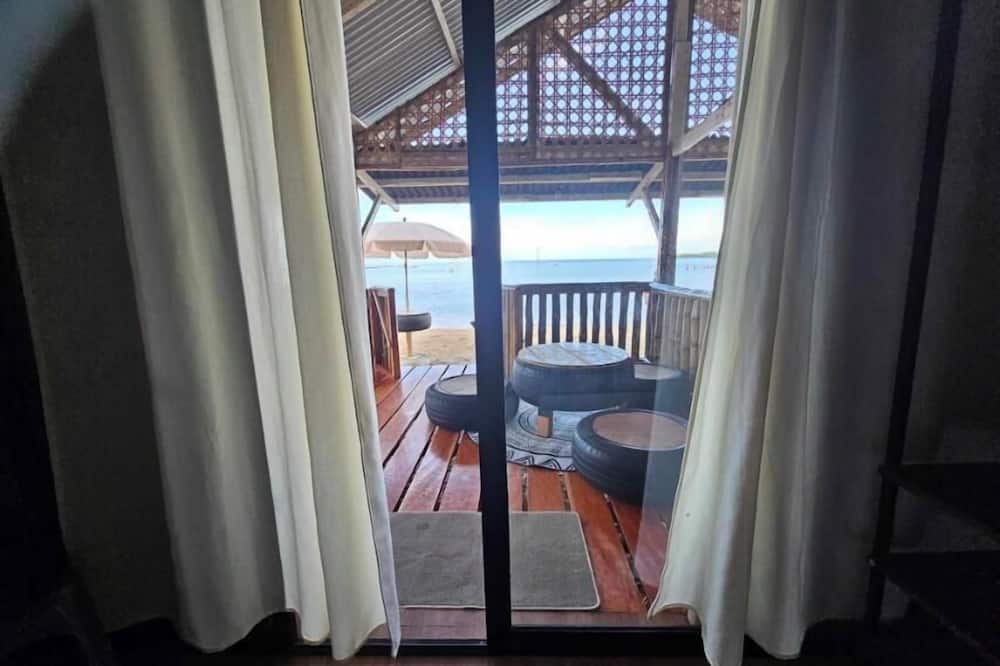 Tambayan Rooms & Cottages by SMS Hospitality