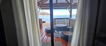 Tambayan Rooms & Cottages by SMS Hospitality