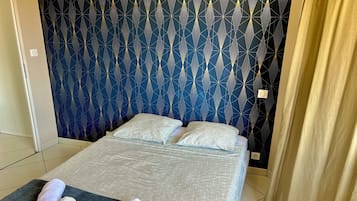 1 habitación, wifi y ropa de cama