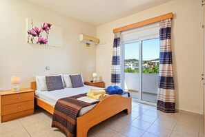 3 Schlafzimmer, Zimmersafe, Bügeleisen/Bügelbrett, kostenloses WLAN