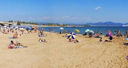 Rent a comfortable Mobilhome for 4-5 people in Saint Aygulf Frejus