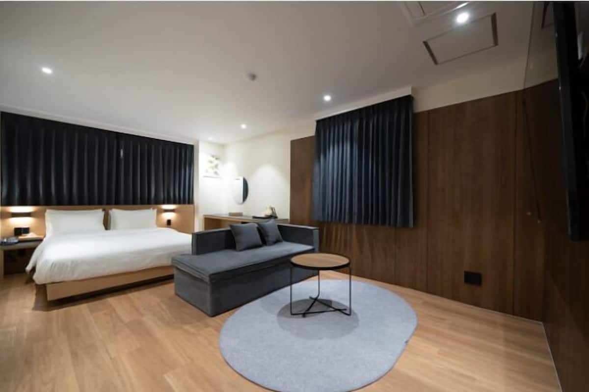 Deluxe-Doppelzimmer | Daunenbettdecken, kostenloses WLAN