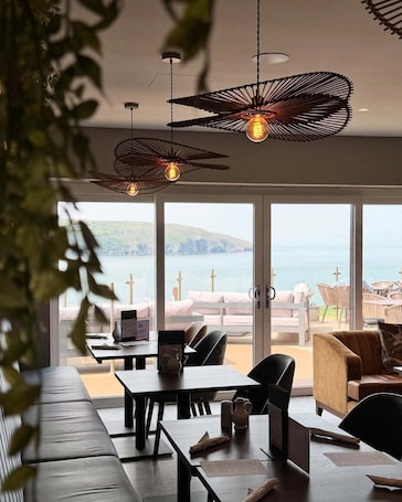 Bar (on property). The Gwbert Hotel