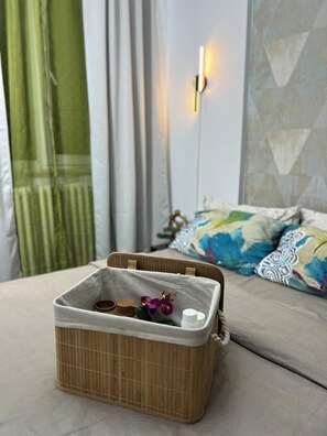 1 chambre, fer et planche à repasser, Wi-Fi, draps fournis