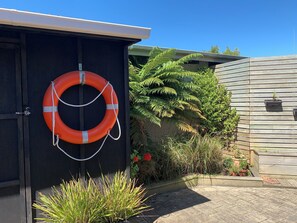 Property grounds - Great opportunity to experience the Amazing St Clair Beach and Esplanade (Dunedin)