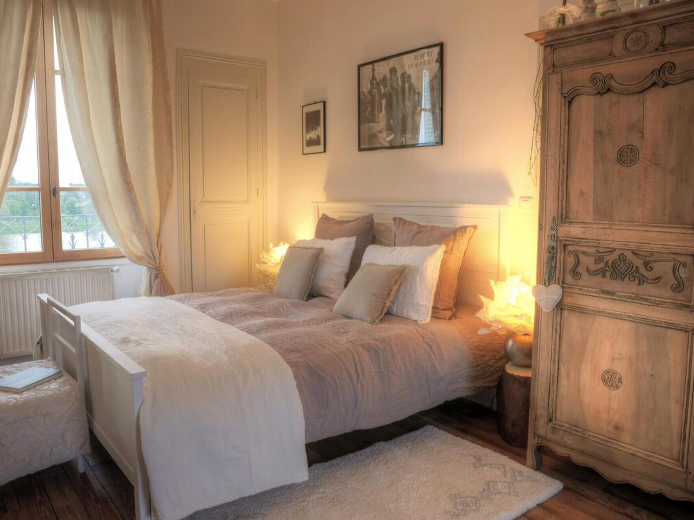 4 slaapkamers, reisbedje, gratis wifi, beddengoed