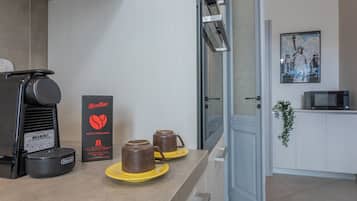 Appartamento | Cucina privata | Frigorifero, microonde, forno, piano cottura