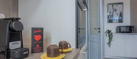 Apartment | Private kitchen | Fridge, microwave, oven, stovetop