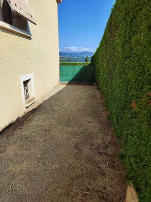 Terrain de l’hébergement