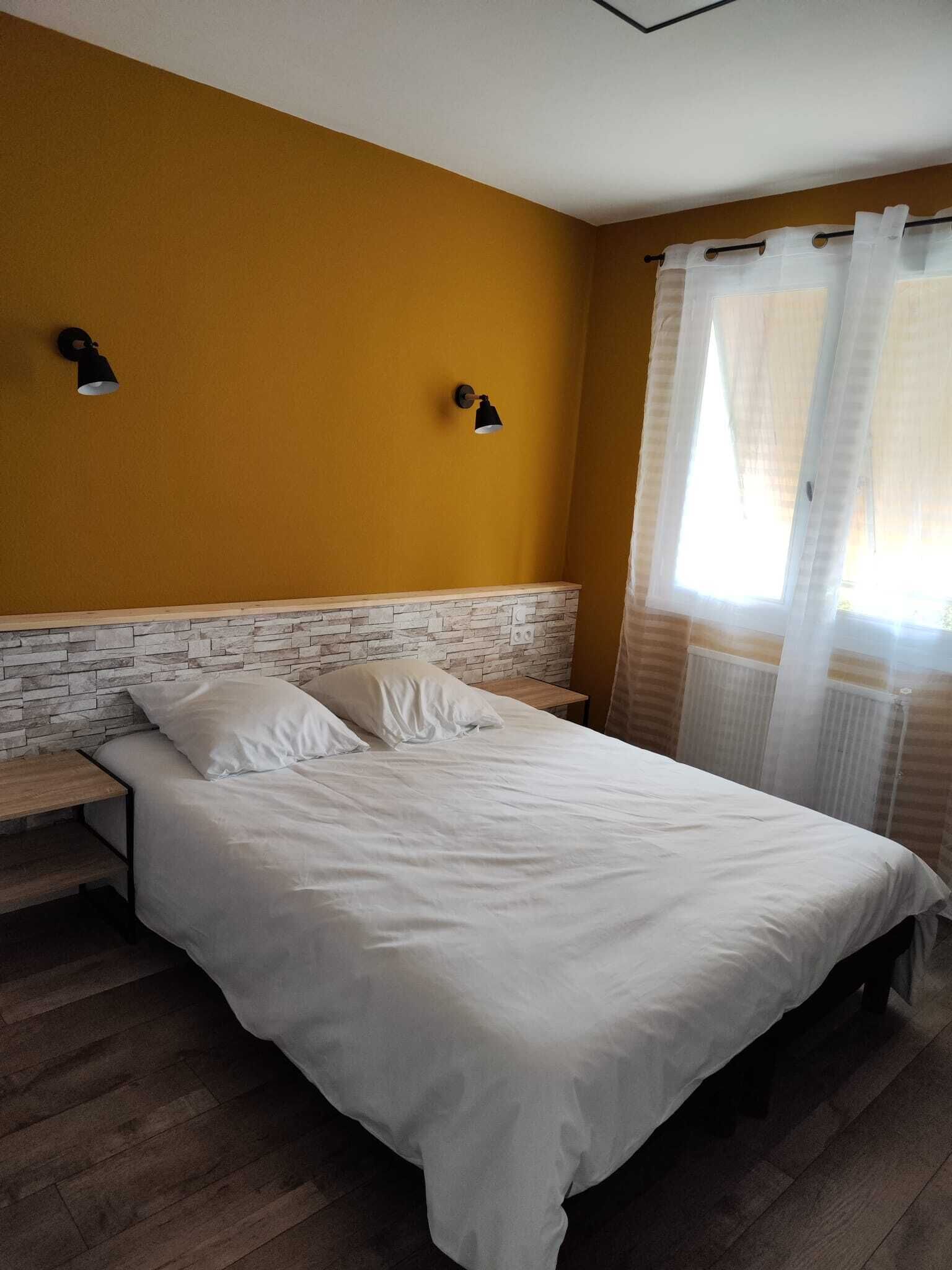 3 多间卧室、床单