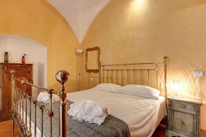 Leilighet | Skrivebord for bærbar PC, strykejern/-brett og wi-fi (inkludert)