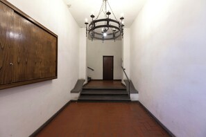 Property entrance - Mamo Florence - Guendalina Apartment (Florence)