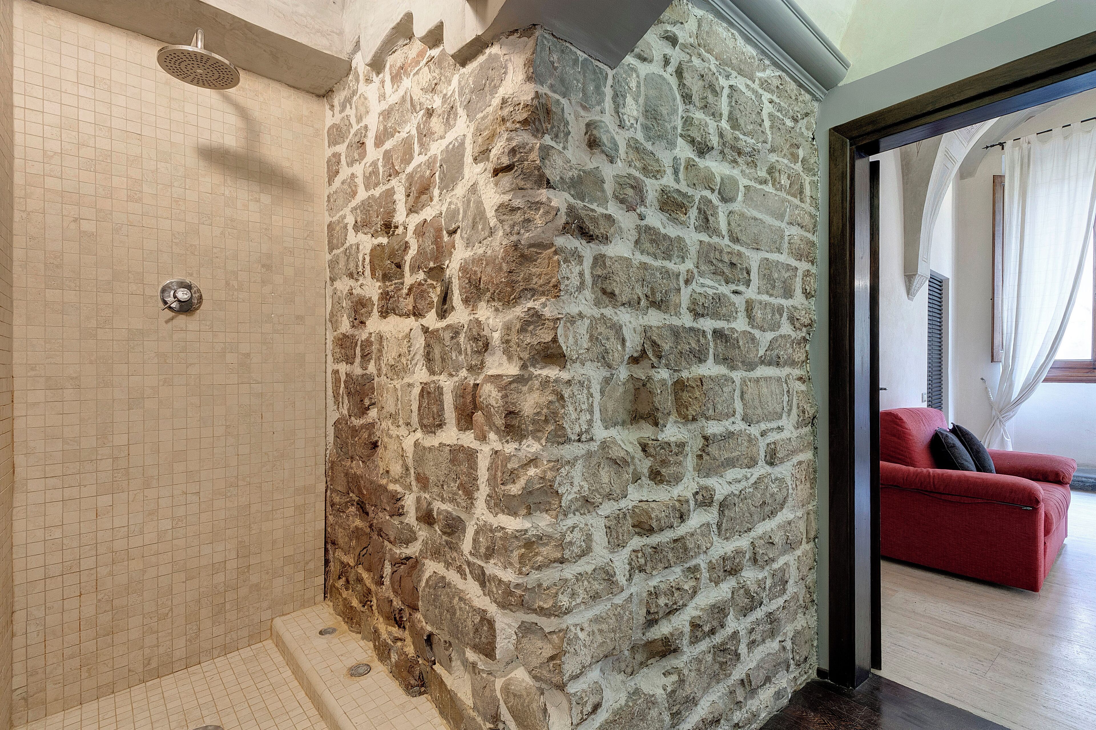 Apartment | Bathroom | Hair dryer, bidet, towels, toilet paper