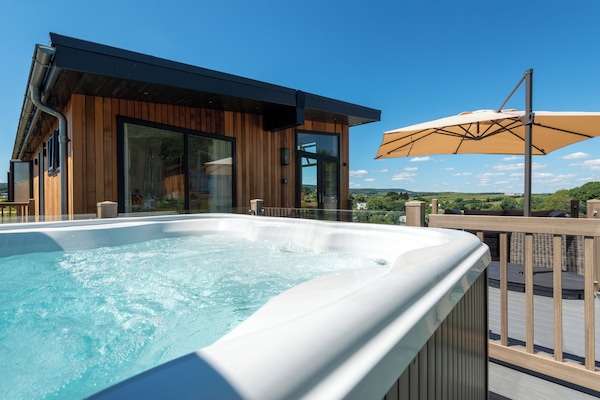 Xalet de luxe, banyera d'hidromassatge | Vista del parc