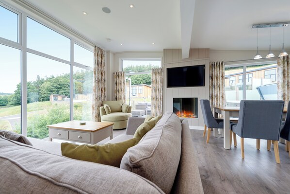 Luxury Chalet, Hot Tub | Living area | Smart TV - Cofton Holidays (Exeter)