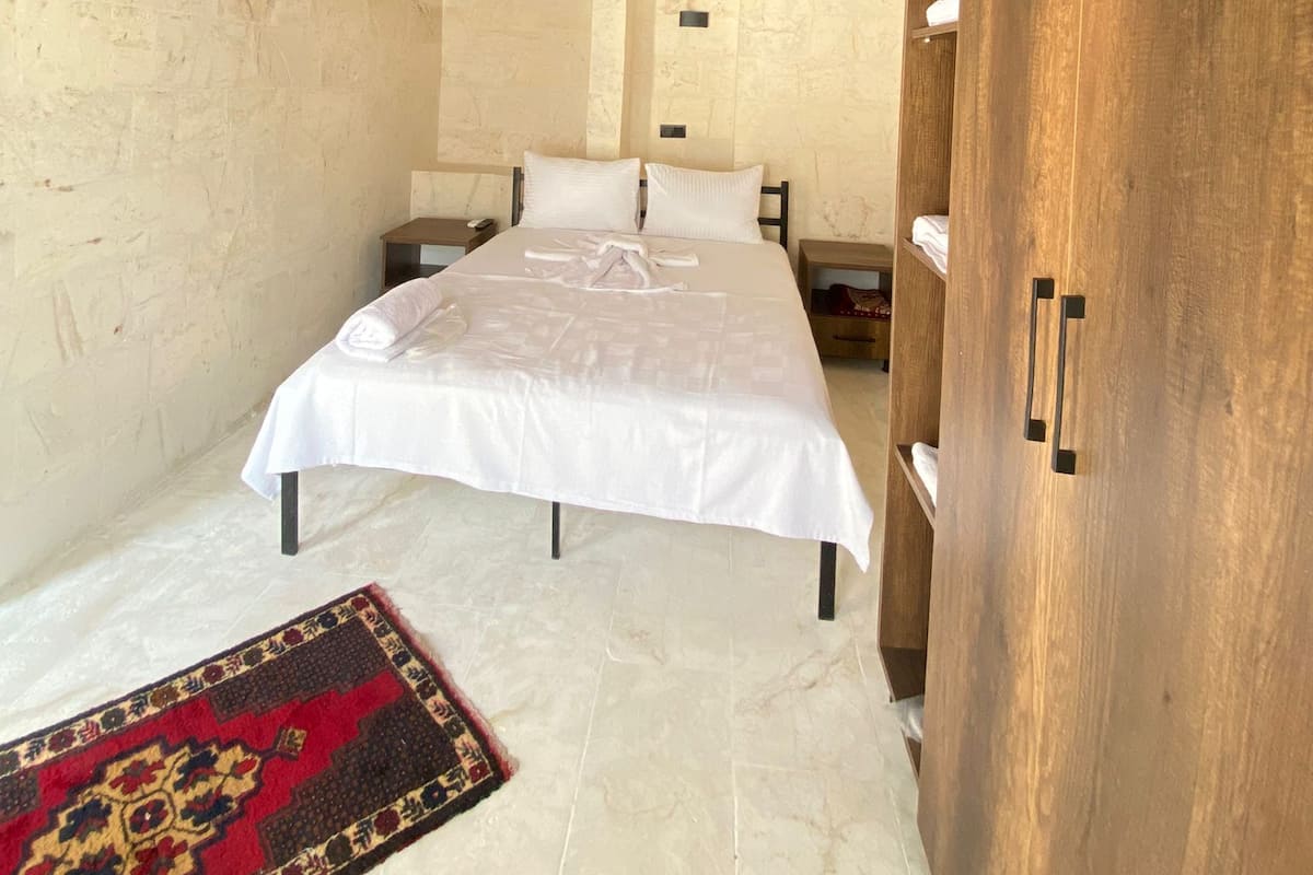 108 ÇAKMAK TEPE | Minibar, desk, laptop workspace, soundproofing