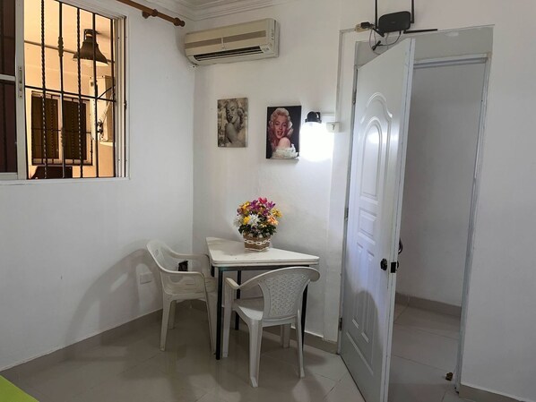 Interior - Heart of Paradise (Santo domingo)