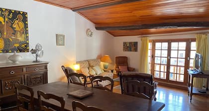 Le Castelet de Montmeyan Apartment near the lakes