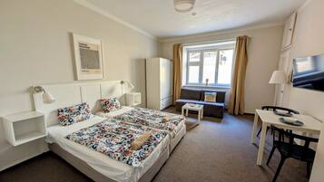 1 bedroom, iron/ironing board, free WiFi, bed sheets