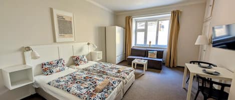 1 soverom, strykejern/-brett, wi-fi (inkludert) og sengetøy