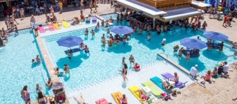 Tackle Box 21- Boat Slip, Kayaks, Fire Pit