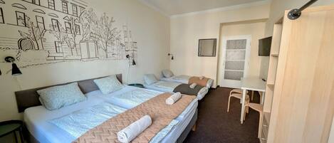 2 habitaciones, tabla de planchar con plancha y wifi gratis