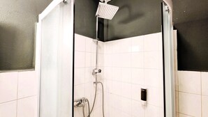 風筒、提供毛巾