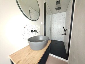 Haartrockner, Handtücher