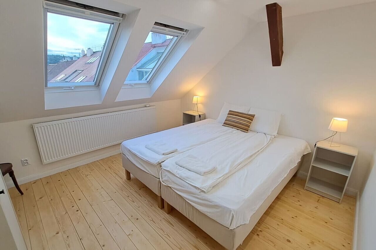 3 bedrooms, free WiFi, bed sheets