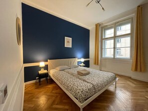 1 多间卧室、WiFi、床单