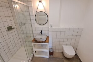Bathroom - Prague Urban Oasis Loft (Praha 2)