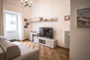 Uklassifisert bilde, 4 av 34, knapp