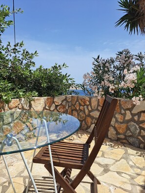 Outdoor dining - SILVER MOON at Agia Marina Leros (Leros)