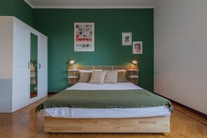 Apartment | Desk, free WiFi