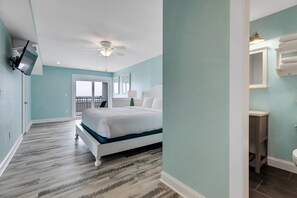 1 bedroom, desk, iron/ironing board, travel cot - Oceanfront Penthouse Suite - Pool Views Elevator Endless Views (JY422) (Kill Devil Hills)