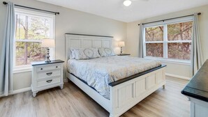 2 dormitorios, tabla de planchar con plancha, wifi gratis y ropa de cama