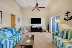 Smart-TV, Tischfußball, Tischtennisplatte