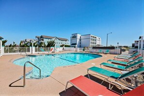 Pool - 1904- The Yancey Cottage by First Flight Rentals (Kill Devil Hills)