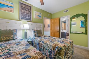 2 Schlafzimmer, Schreibtisch, Bügeleisen/Bügelbrett, kostenloses WLAN