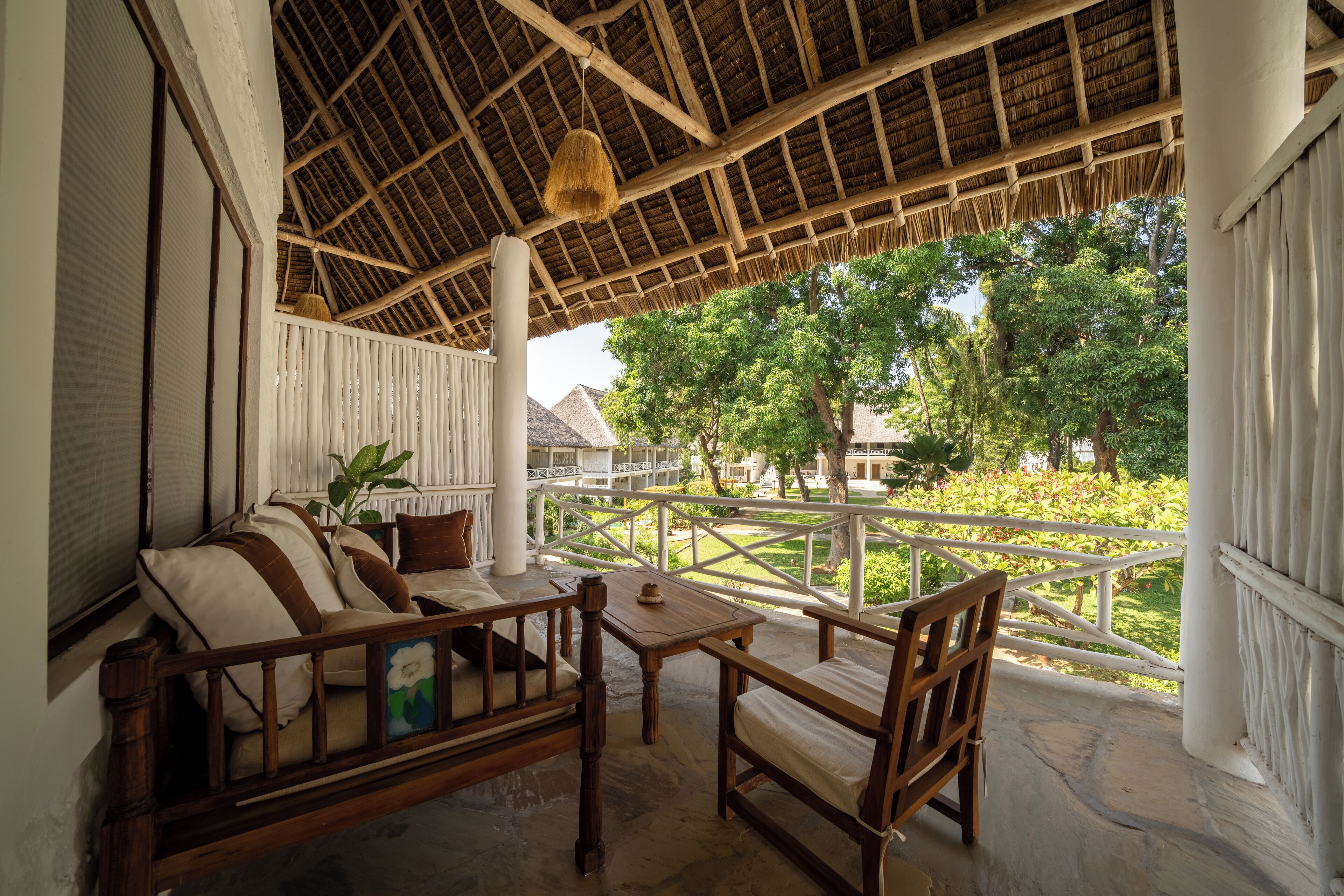 Masai Family Room | 迷你吧、房內夾萬、書桌、手提電腦工作空間