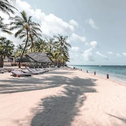 Spiaggia privata, lettini da mare, teli da spiaggia