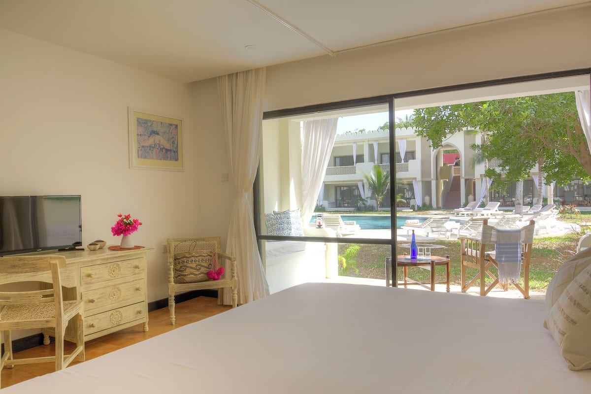 Pool Garden Deluxe Room