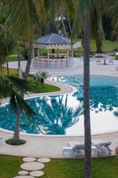 3 outdoor pools, open 6:30 AM to 6:00 PM, pool umbrellas, sun loungers