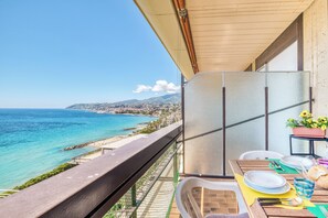 Family Apartment, Multiple Bedrooms (Casa 3 Ponti) | Outdoor dining