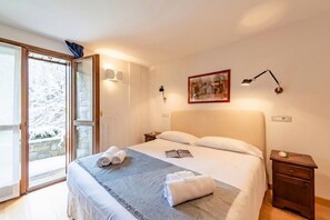 Departamento familiar, varias habitaciones, 2 baños (Plan Gorret Beautiful Flat In) | 2 habitaciones, tabla de planchar con plancha y wifi gratis 